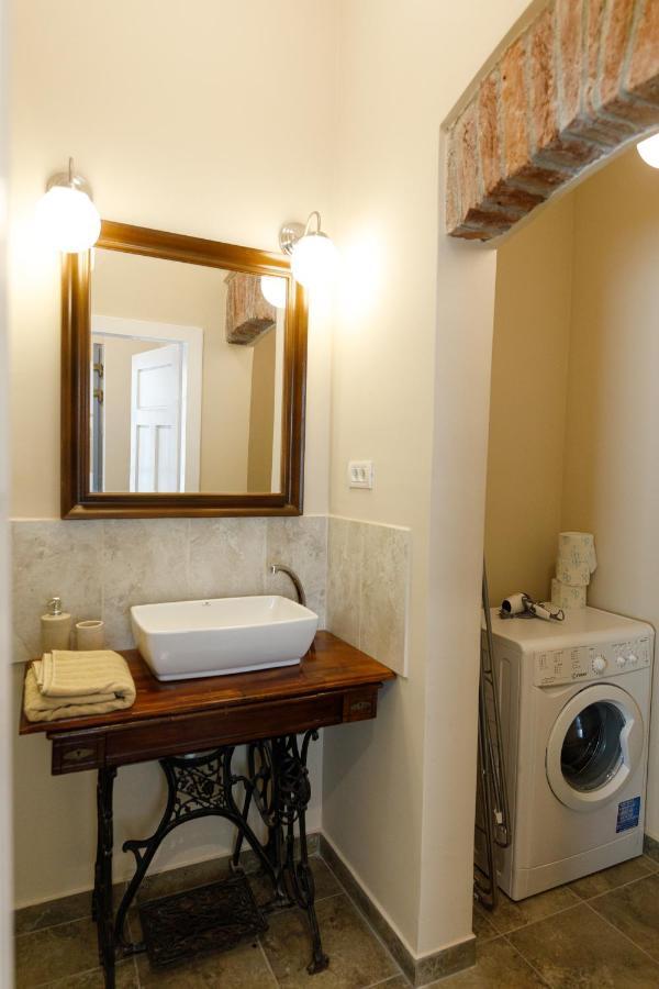 Апартаменты Stylish Flat In The Heart Of Historical Center Тимишоара Экстерьер фото